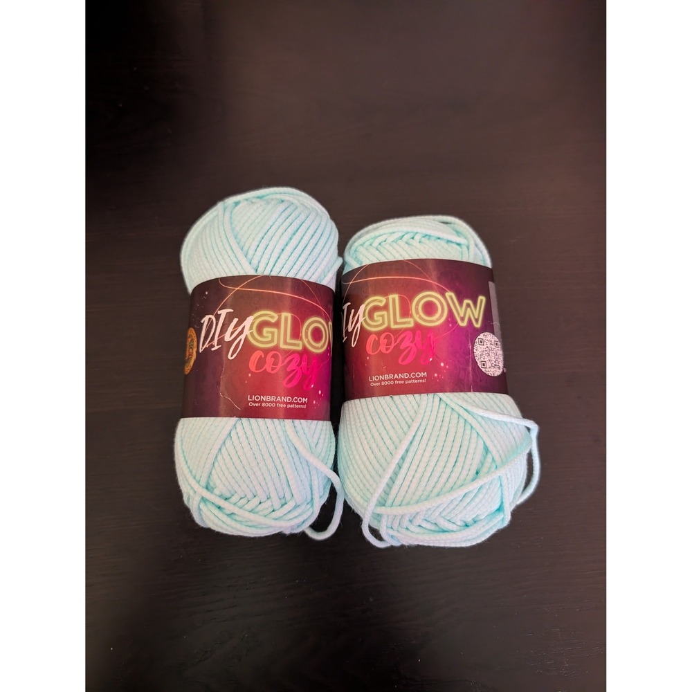 Lion Brand DIY Glow Cozy Yarn Aqua Light Blue 2 Skeins 100% Polyester Medium 4
